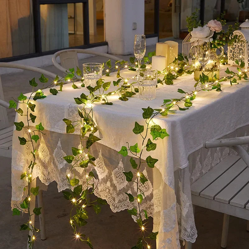 Luzes de Cordão com Flores e Folhas Verdes - Luzes de Vinha Artificiais para Decoração de Natal, Casamento e Ambientes