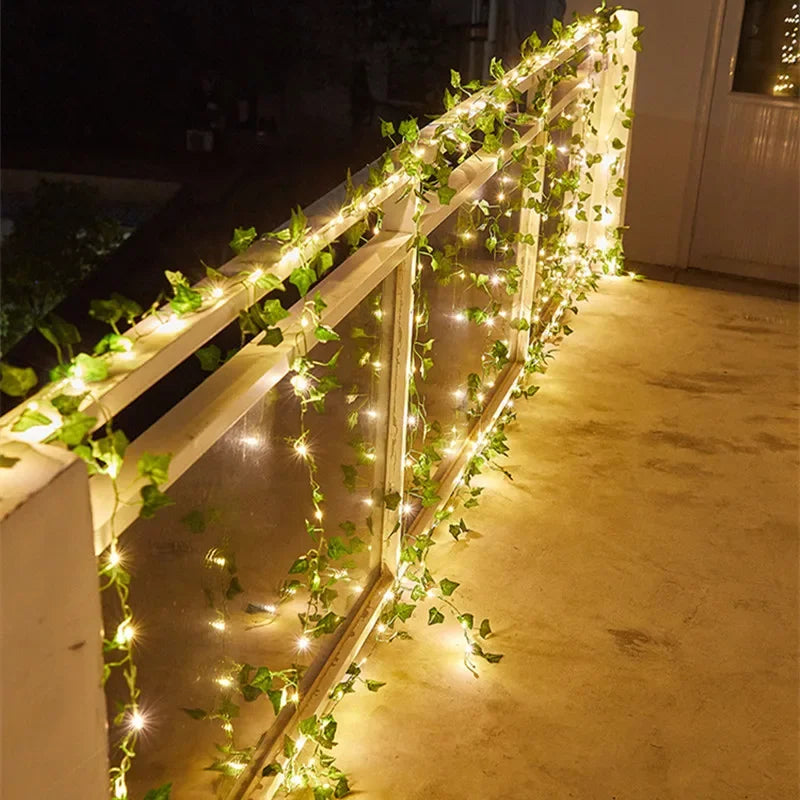 Luzes de Cordão com Flores e Folhas Verdes - Luzes de Vinha Artificiais para Decoração de Natal, Casamento e Ambientes